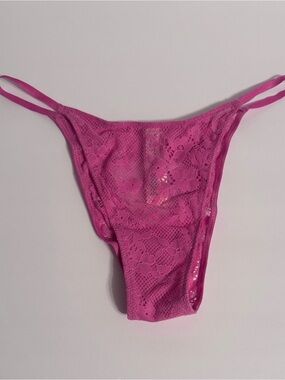Victoria's Secret Dream Angels Pink Lace Brazilian Panty Sheer Heart Size Medium